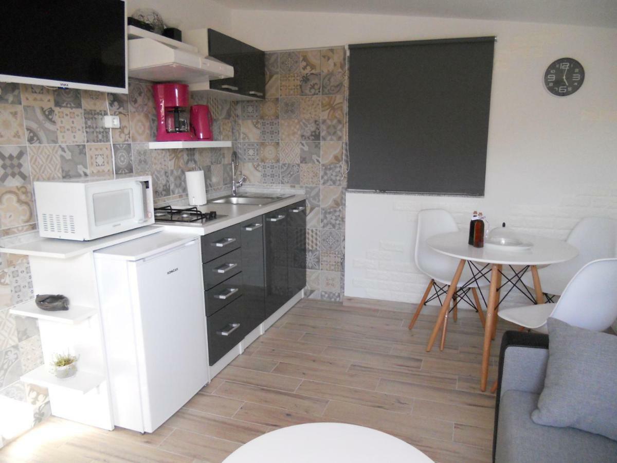 Apartment Guste 希贝尼克 外观 照片